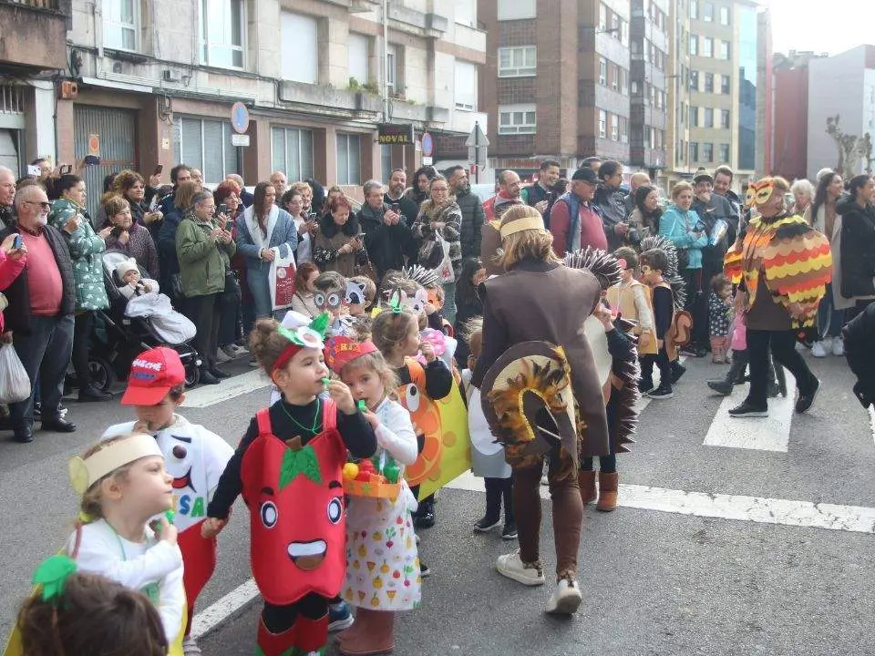 comadres-bollos-prenaos-desfile-infantil-12