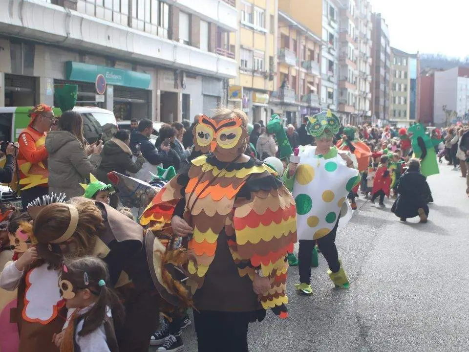 comadres-bollos-prenaos-desfile-infantil-23