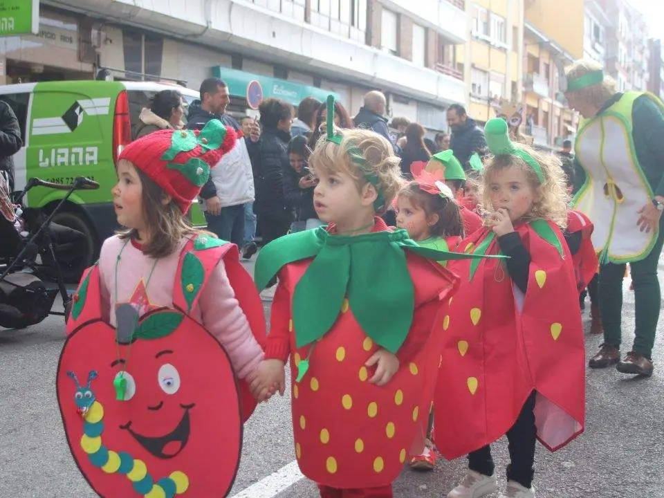 comadres-bollos-prenaos-desfile-infantil-24