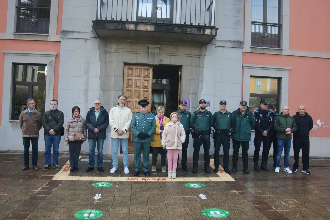 minuto-silencio-norena-guardia-civil
