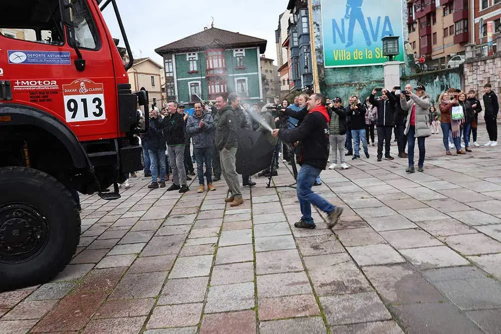 homenaje-parri-dakar-nava-11
