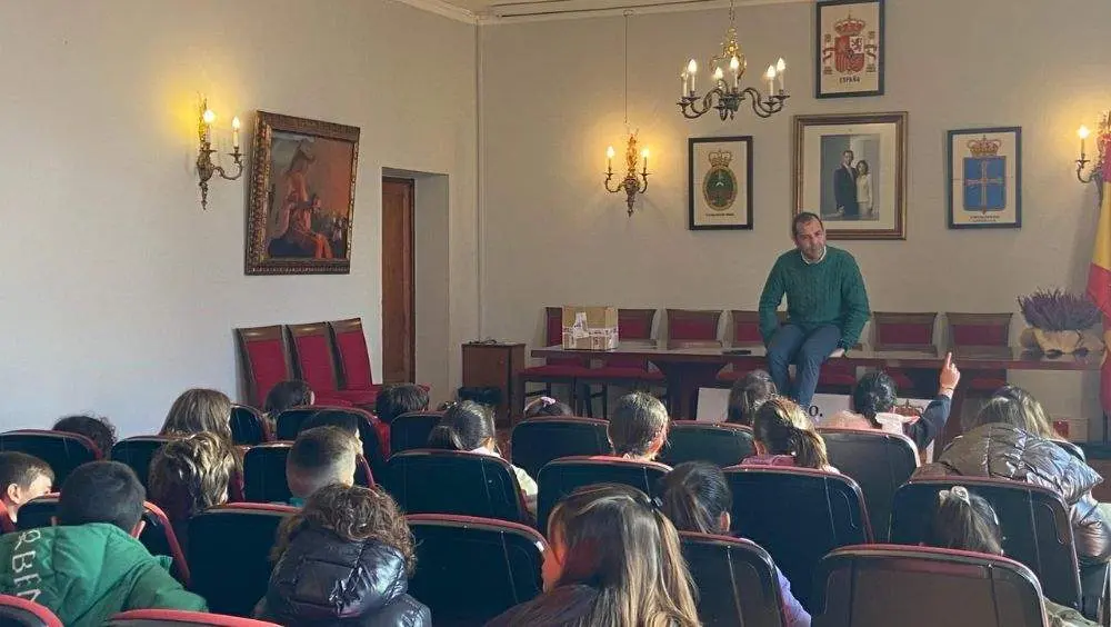 encuentro-escolares-ayuntamiento-cangas-onis