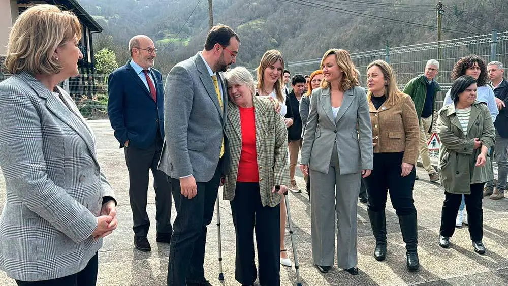 pilar-alegria-ponga-02