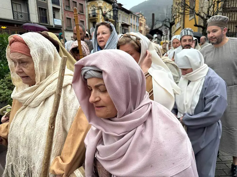 via-crucis-viviente-infiesto-2024-33