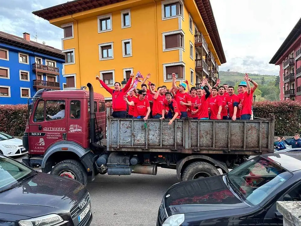 celebracion-ascenso-canicas-2024-01