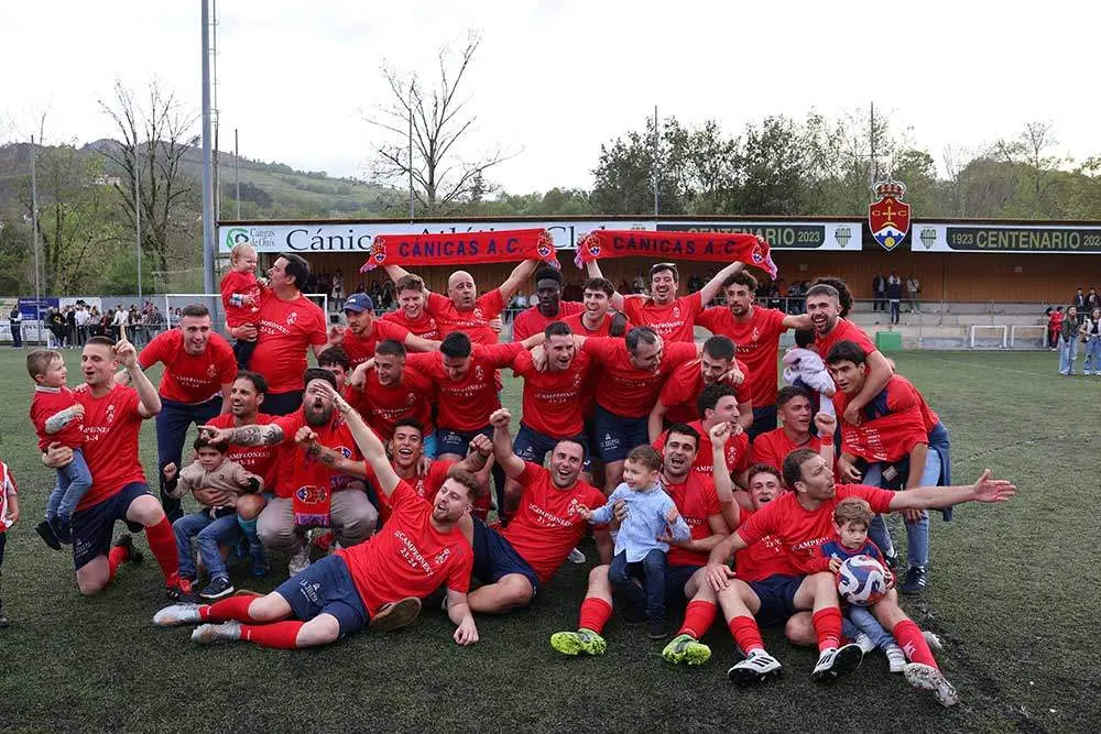 celebracion-ascenso-canicas-2024-08