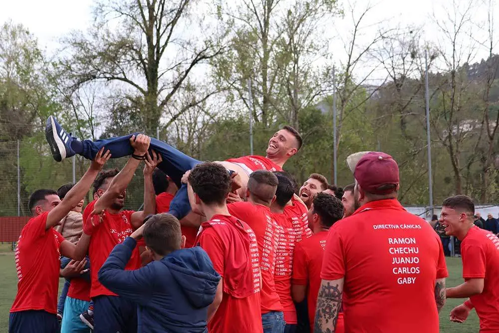 celebracion-ascenso-canicas-2024-11