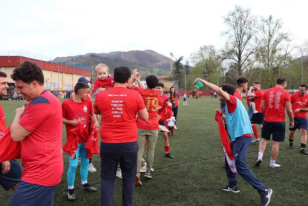 celebracion-ascenso-canicas-2024-25