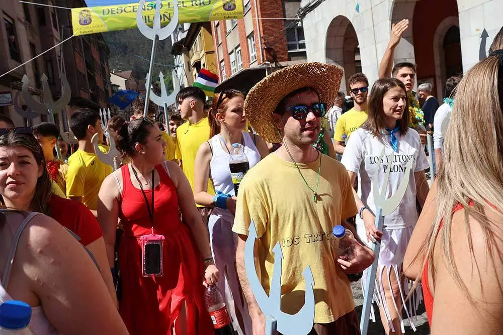 desfile-piraguas-infiesto-2024-27