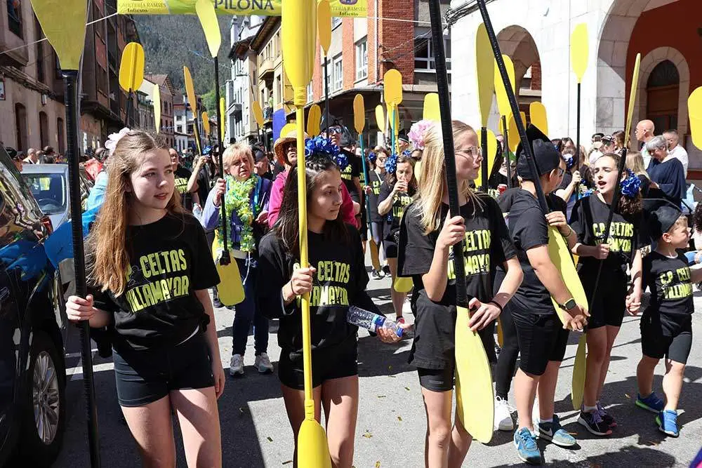 desfile-piraguas-infiesto-2024-41