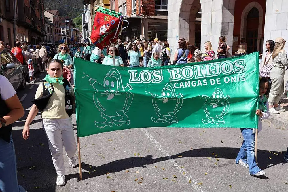 desfile-piraguas-infiesto-2024-43