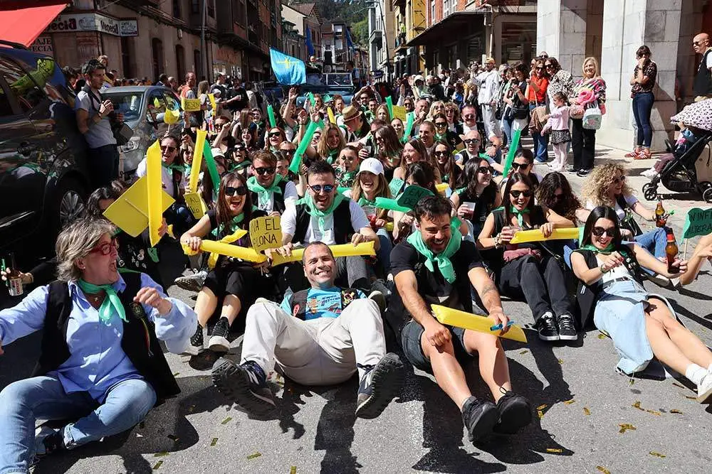 desfile-piraguas-infiesto-2024-47