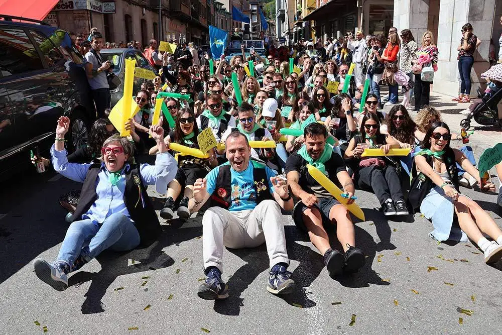 desfile-piraguas-infiesto-2024-48