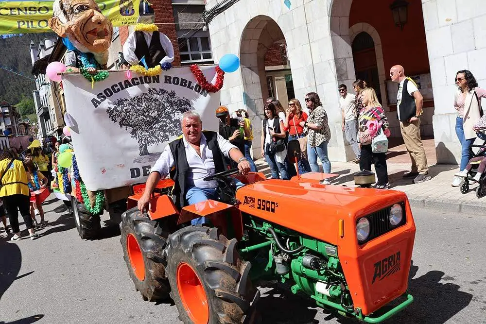 desfile-piraguas-infiesto-2024-52