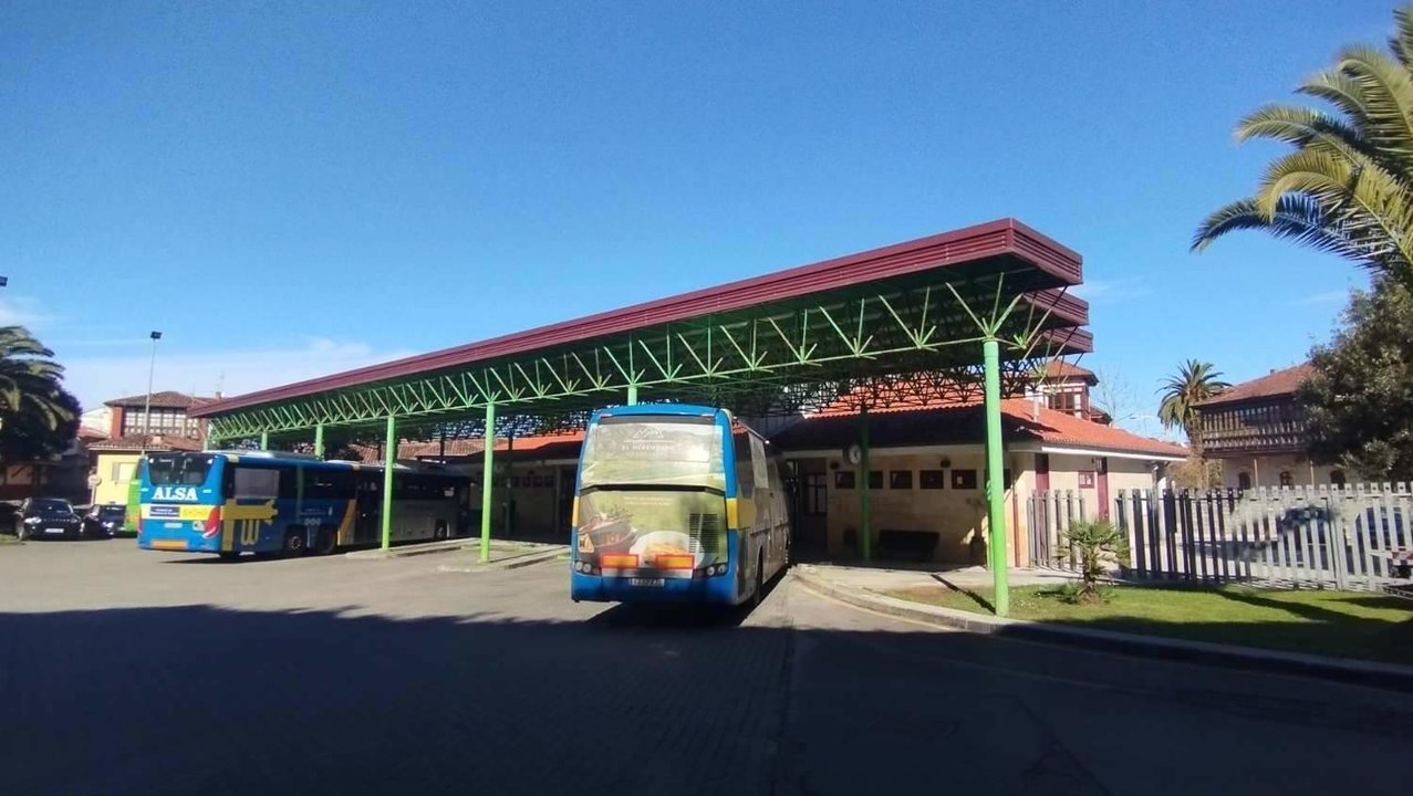 estacion-autobuses-llanes-2