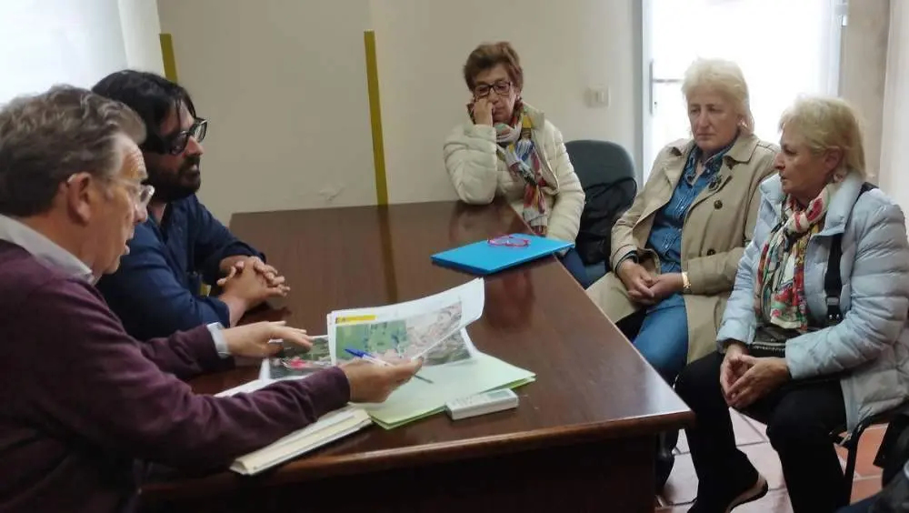 reunion-llanes-junta-vecinal-posada