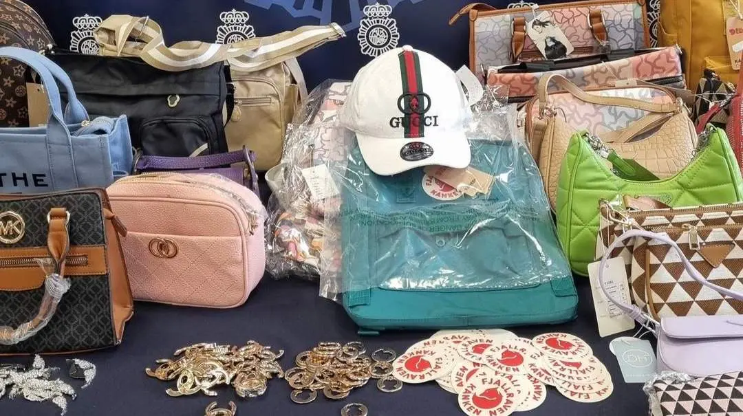 Algunos de los objetos requisados en la operaci&oacute;n