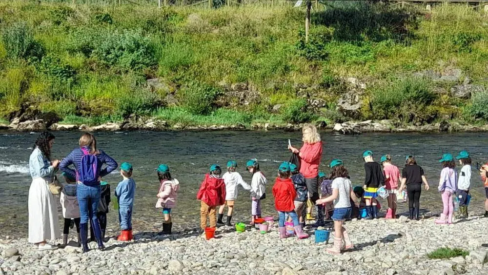 suelta-alevines-cp-rio-sella