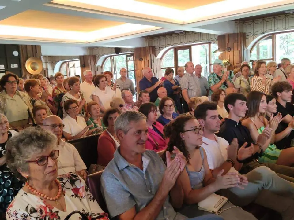 fiesta-socio-hogar-bella-vista-cangas-onis-9