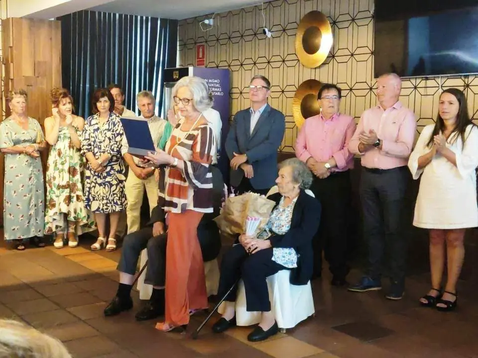 fiesta-socio-hogar-bella-vista-cangas-onis-11