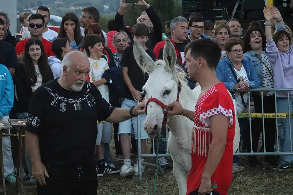 burros-munco-2024-05