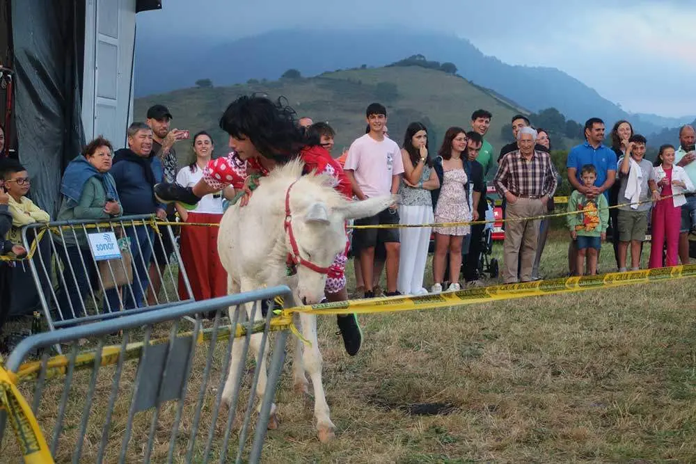 burros-munco-2024-040