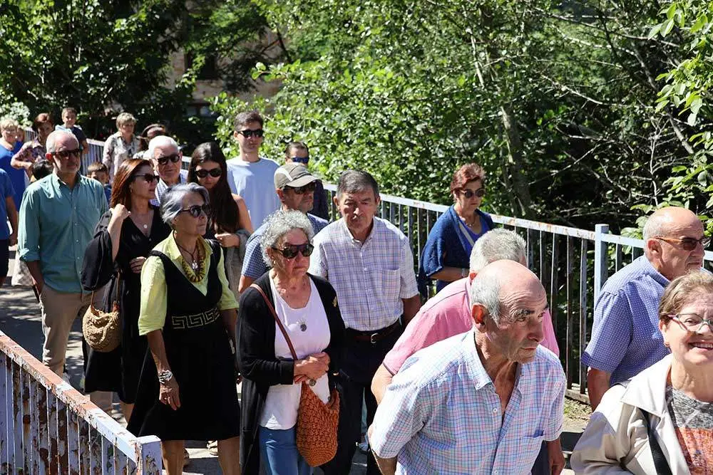 virgen-cueva-infiesto-2024-07