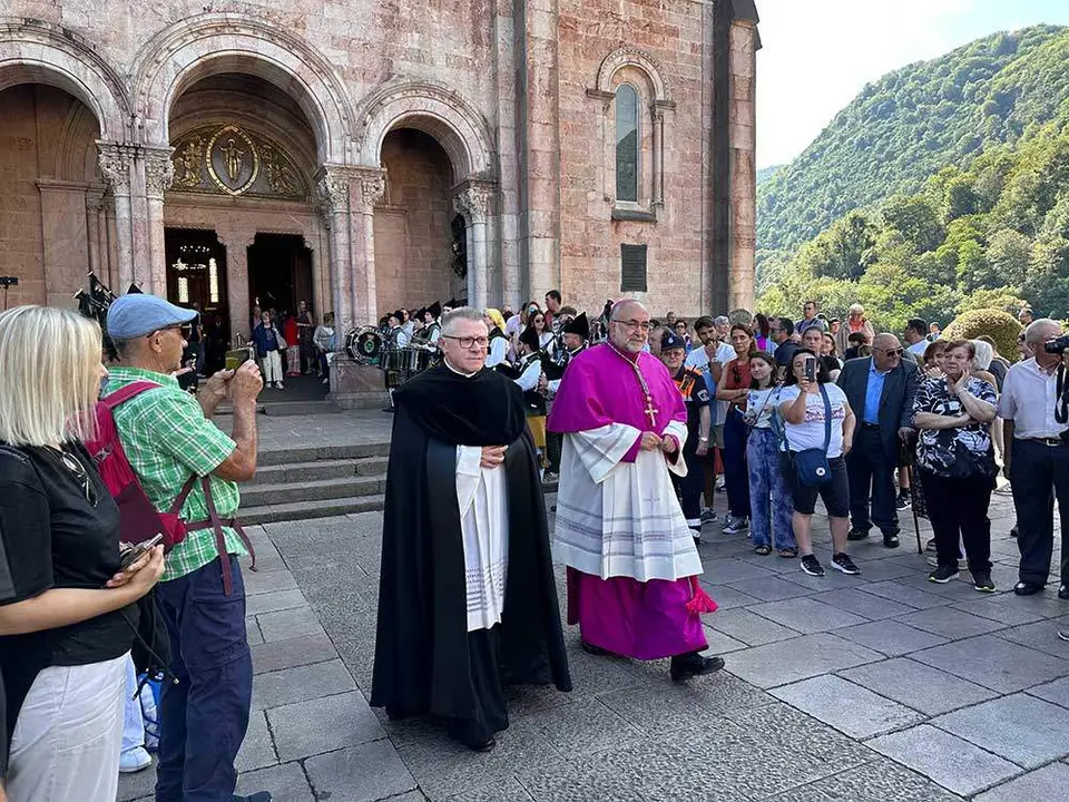 dia-asturias-covadonga-2024-041
