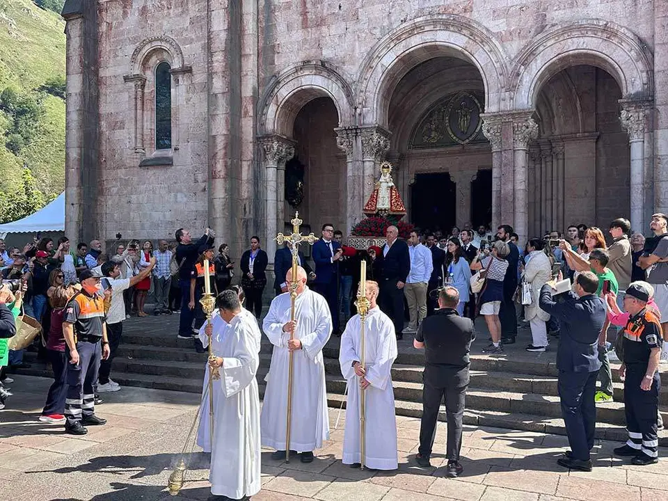 dia-asturias-covadonga-2024-050