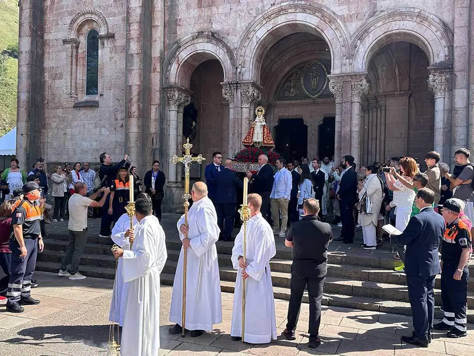 dia-asturias-covadonga-2024-051
