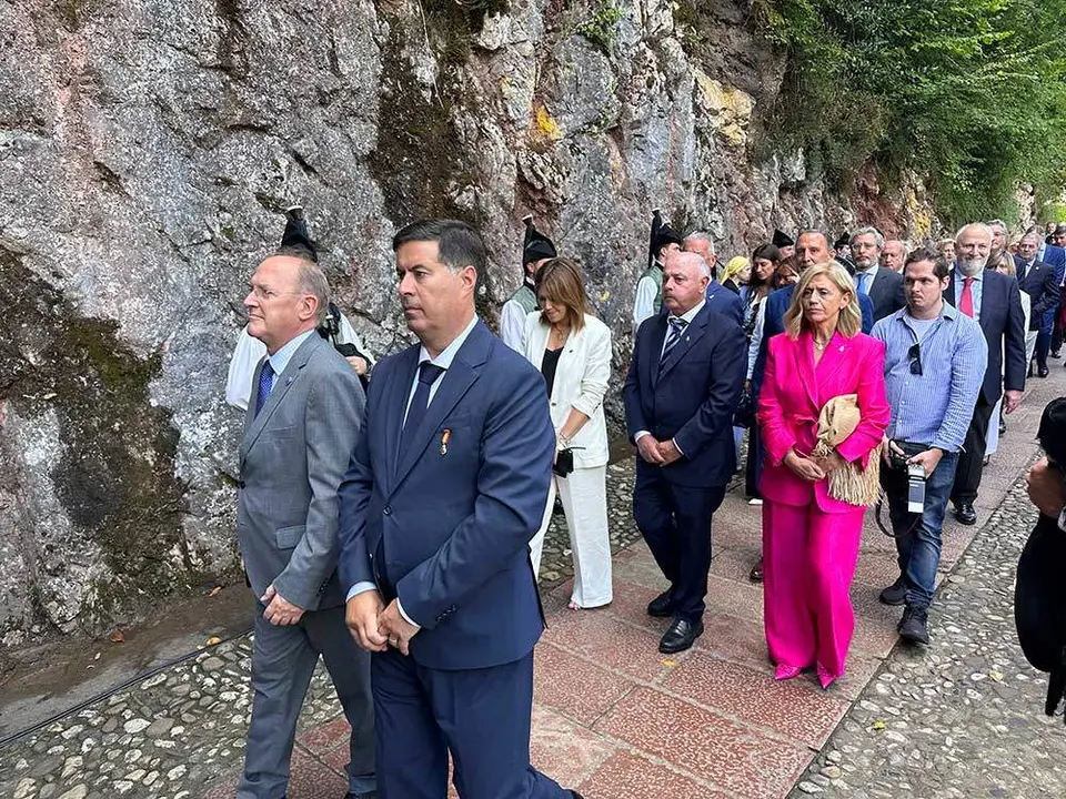 dia-asturias-covadonga-2024-076