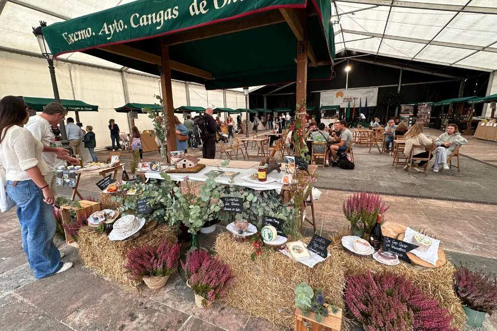 feria-regional-quesos-cangas-onis-1a