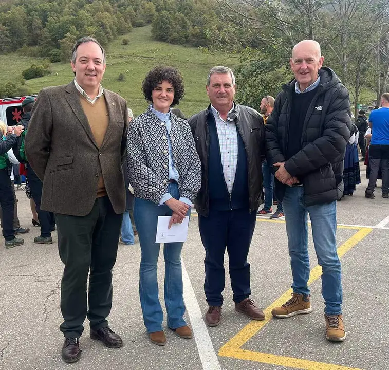 reyes-sotres-pueblo-ejemplar-01