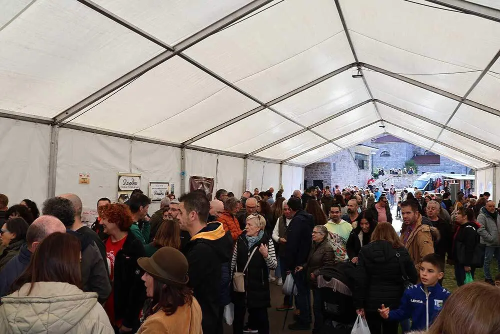 feria-sajambre-2024-06