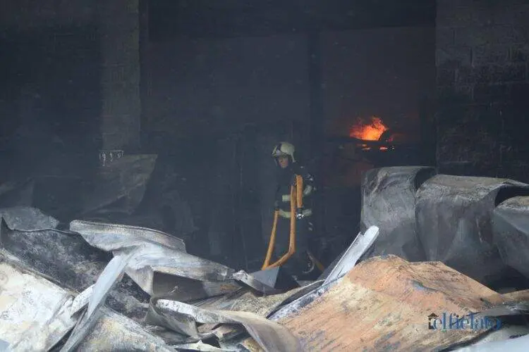 incendio-poligono-silvota-llanera-17