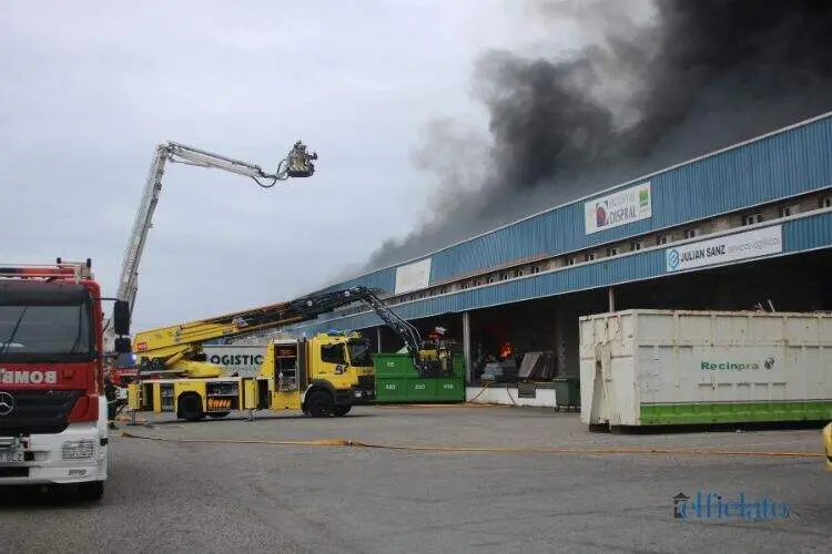 incendio-poligono-silvota-llanera-38