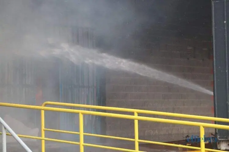 incendio-poligono-silvota-llanera-56