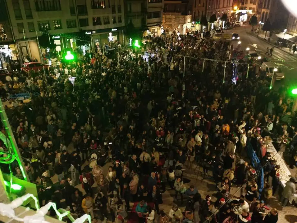 alumbrado-navidad-villaviciosa-2024-03