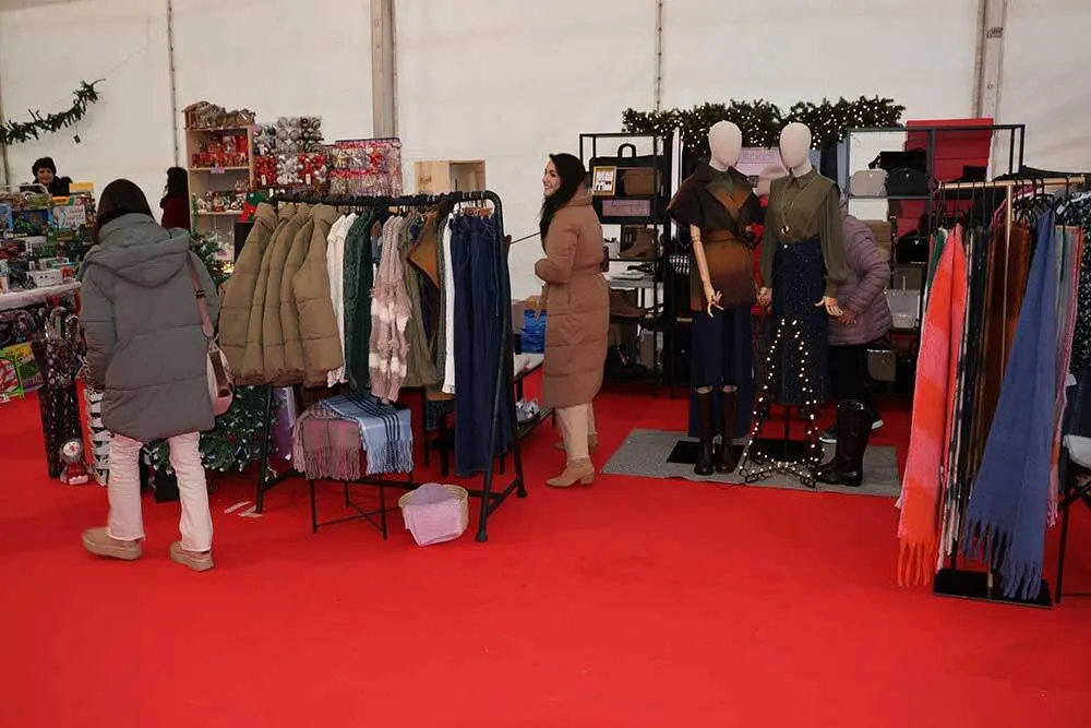 mercadillo-navidad-cangas-onis-017