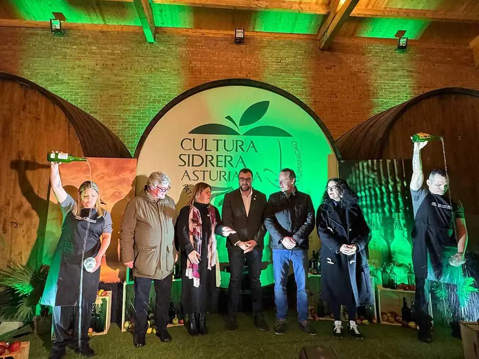 celebracion-cultura-sidrera-llagar-cortina-03