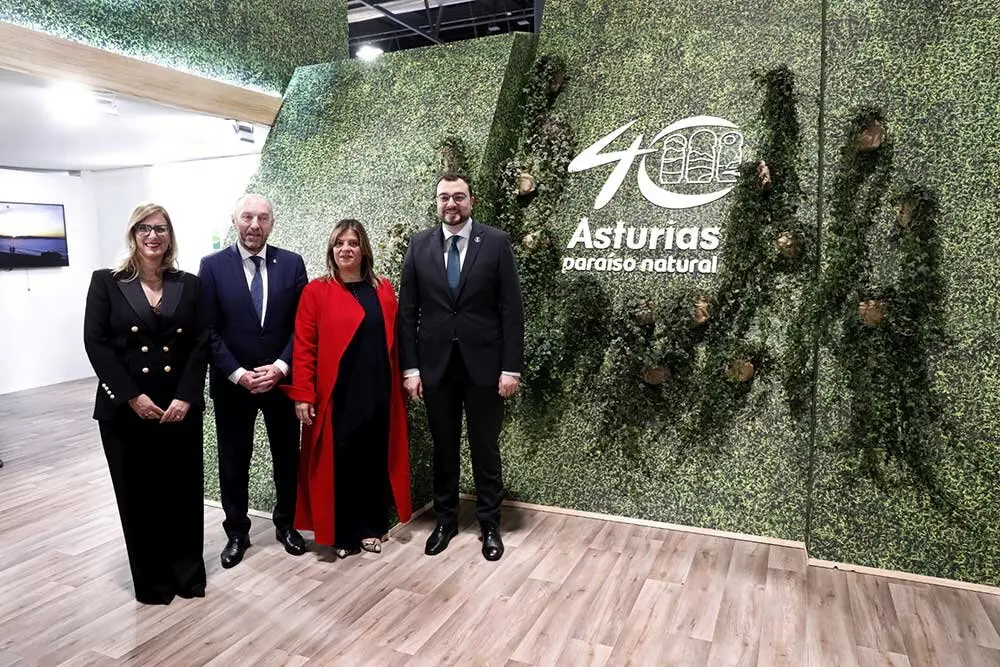 2025_01_23-Presidente-Fitur-(9)