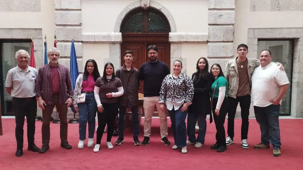 intercambio-estudiantes-brasi-llanes