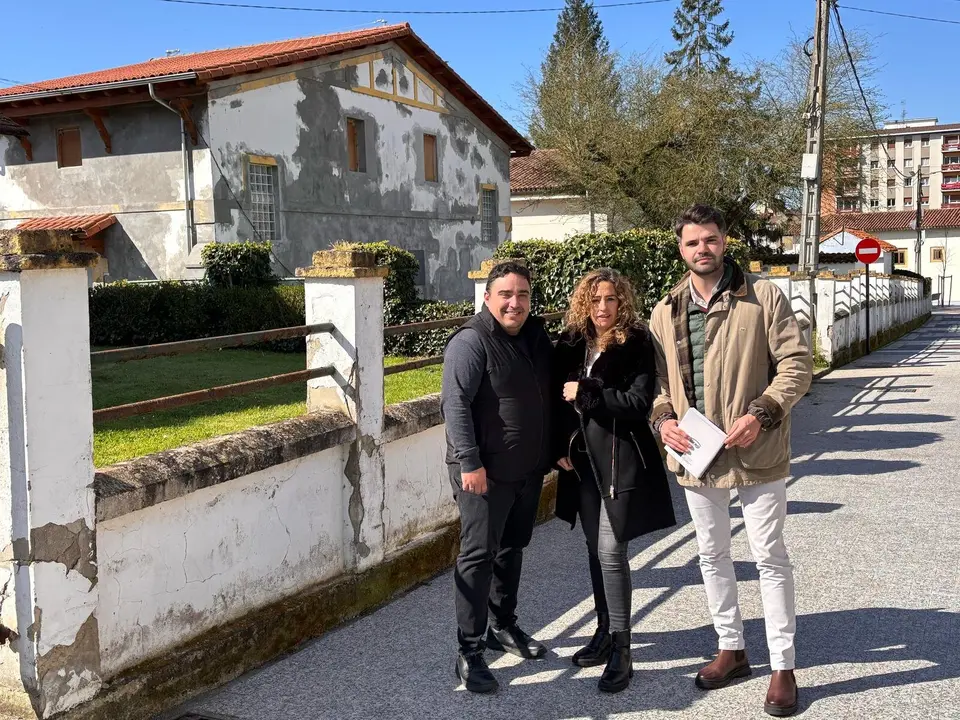 A la izda, Javier Mateus, Graciela Velasco y Borja Lapuerta