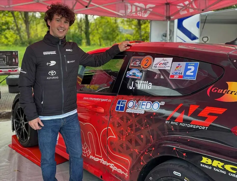 javi-villa-bango-racing-cars