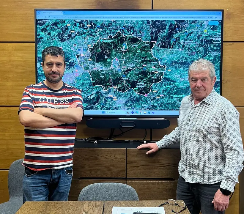 A la izda, Javier Rodr&iacute;guez junto a Raimundo D&iacute;az