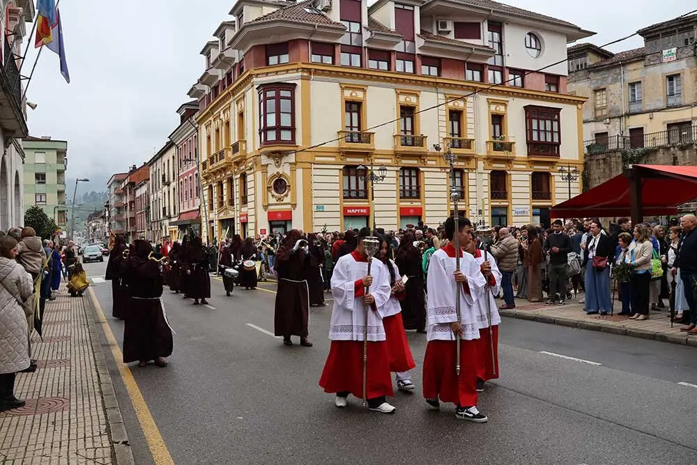 domingo-ramos-infiesto-2025-02