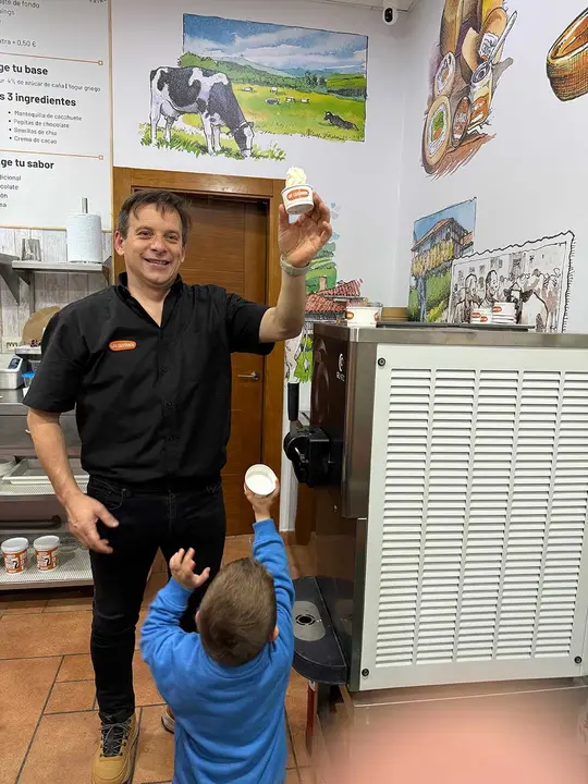 heladeria-caserinos-villaviciosa-07