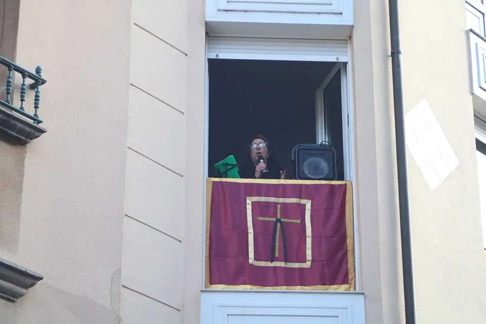 cristo-yacente-lugones-2025-017