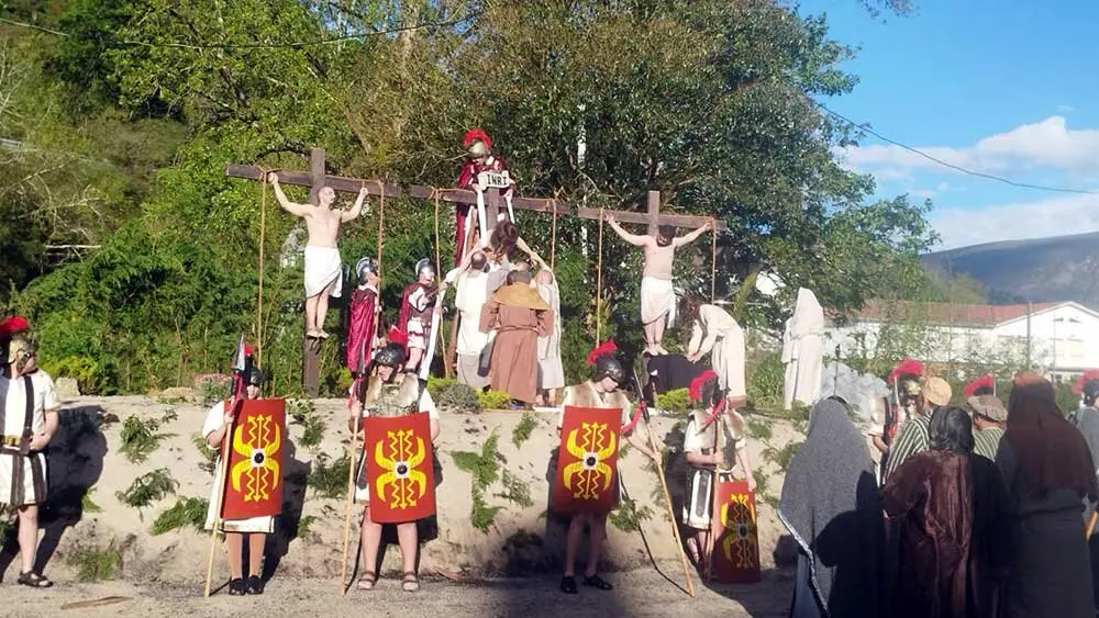 Vía Crucis Viviente de Infiesto 2025-42