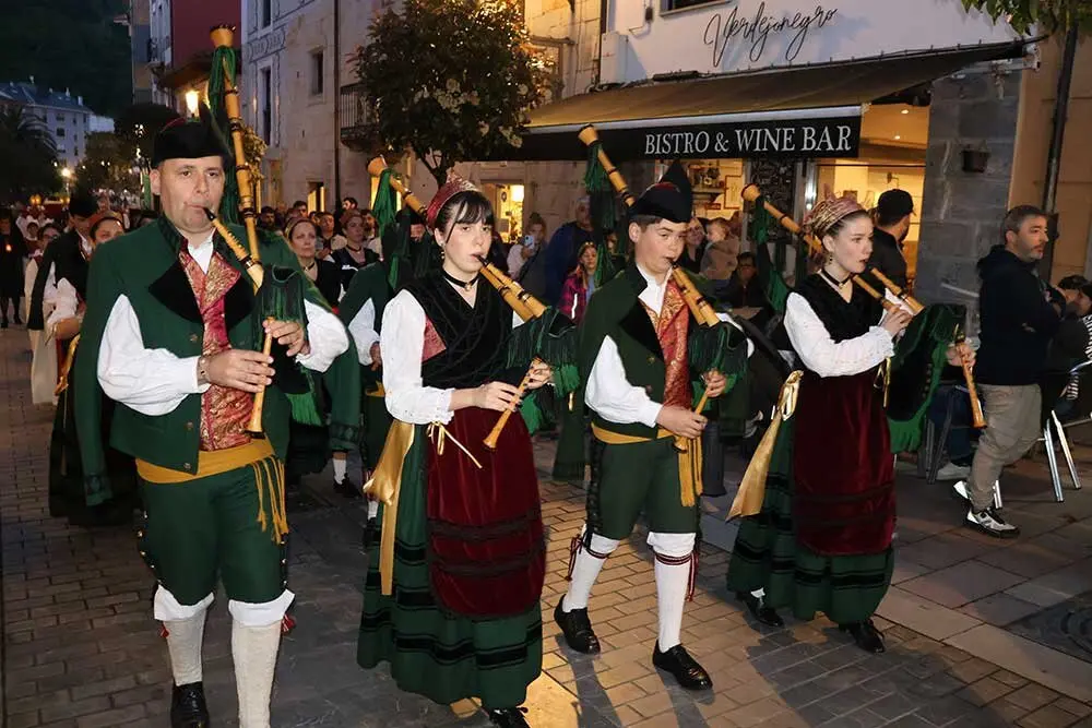 procesion-soledad-cangas-onis-2025-03